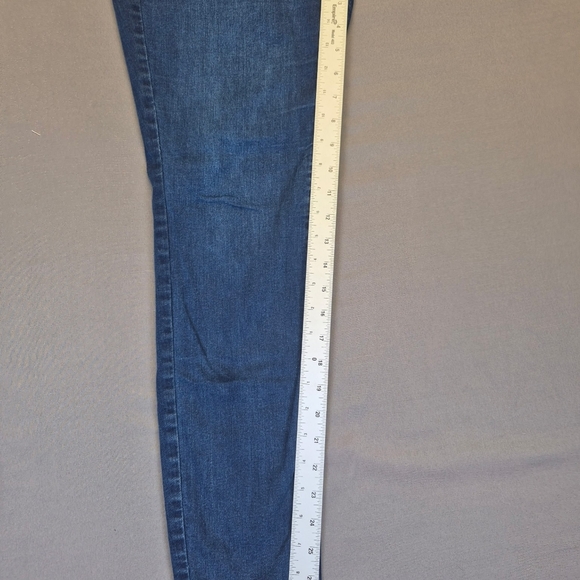 Universal Thread High Rise Straight Leg Jeans Dark Wash Denim 10/30R Minimalist - Picture 10 of 10
